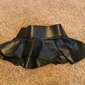 Leather peplum belt